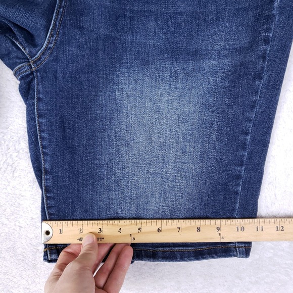 Judy Blue Button Fly Bermuda Denim Shorts 2XL Blue Stretch High Rise - Picture 5 of 9